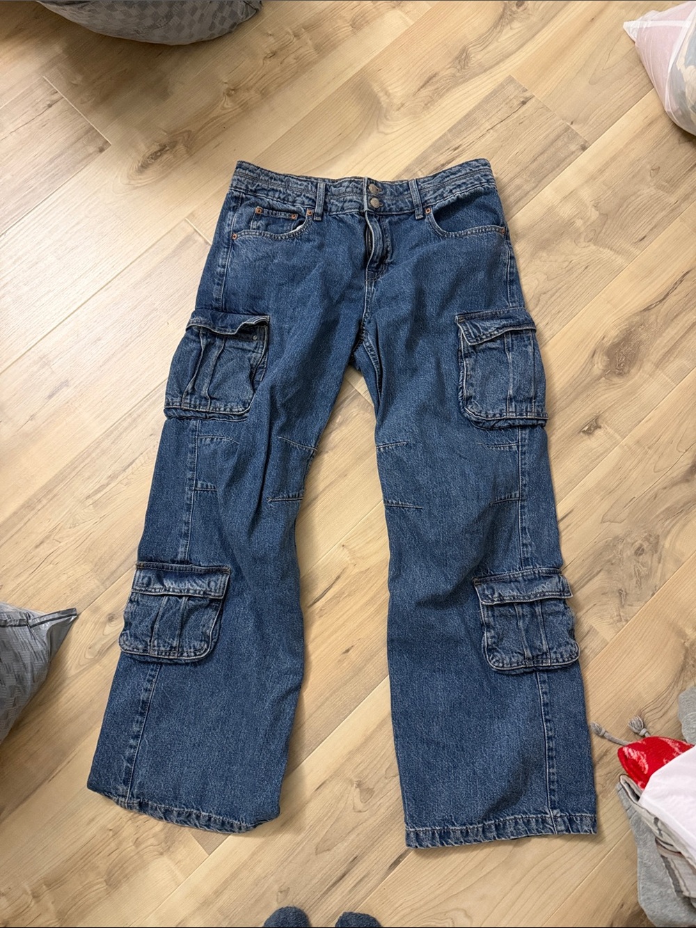 size 10R Aeropostale baggy wide leg cargo jeans